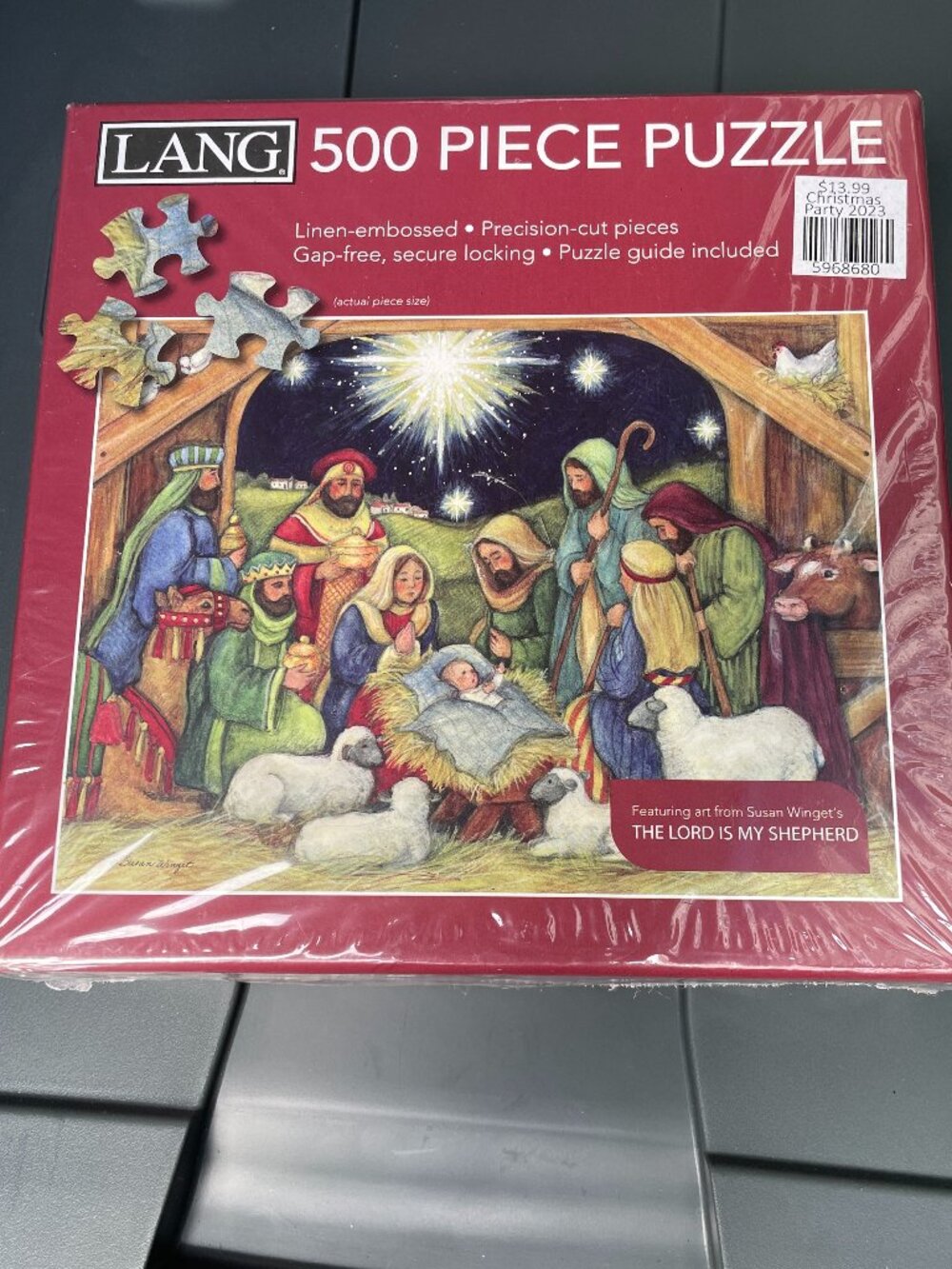 Lang 500-piece jigsaw puzzle featuring a Nativity scene-NWT